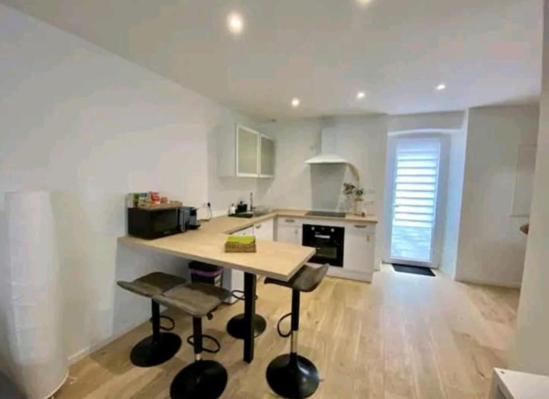 בוגונה Maison De Ville מראה חיצוני תמונה